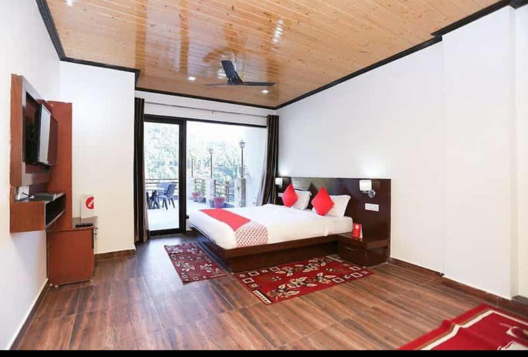 Hotel 7 Heavens Мусори Екстериор снимка